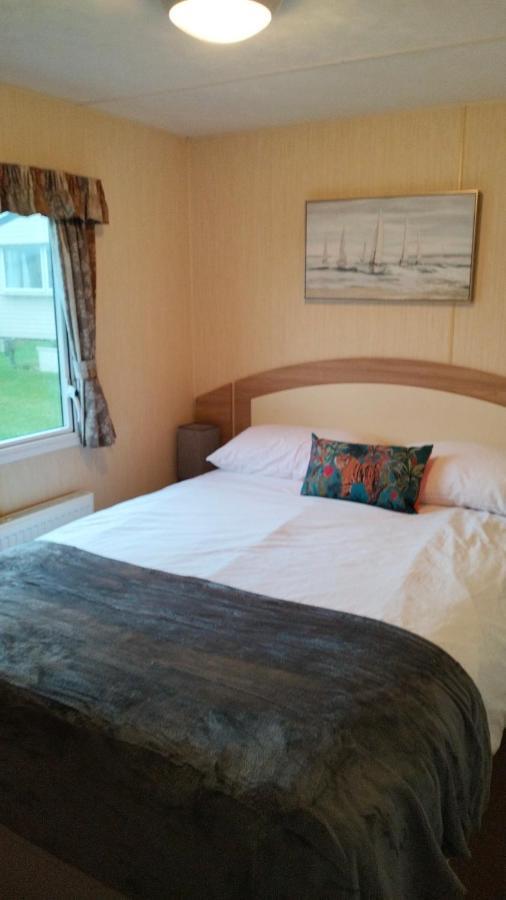 Seascape - Blue Dolphin Holiday Park Gristhorpe Exterior foto