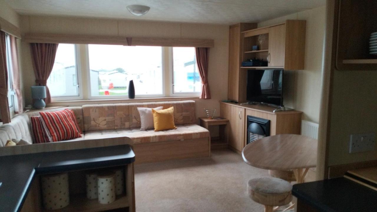 Seascape - Blue Dolphin Holiday Park Gristhorpe Exterior foto